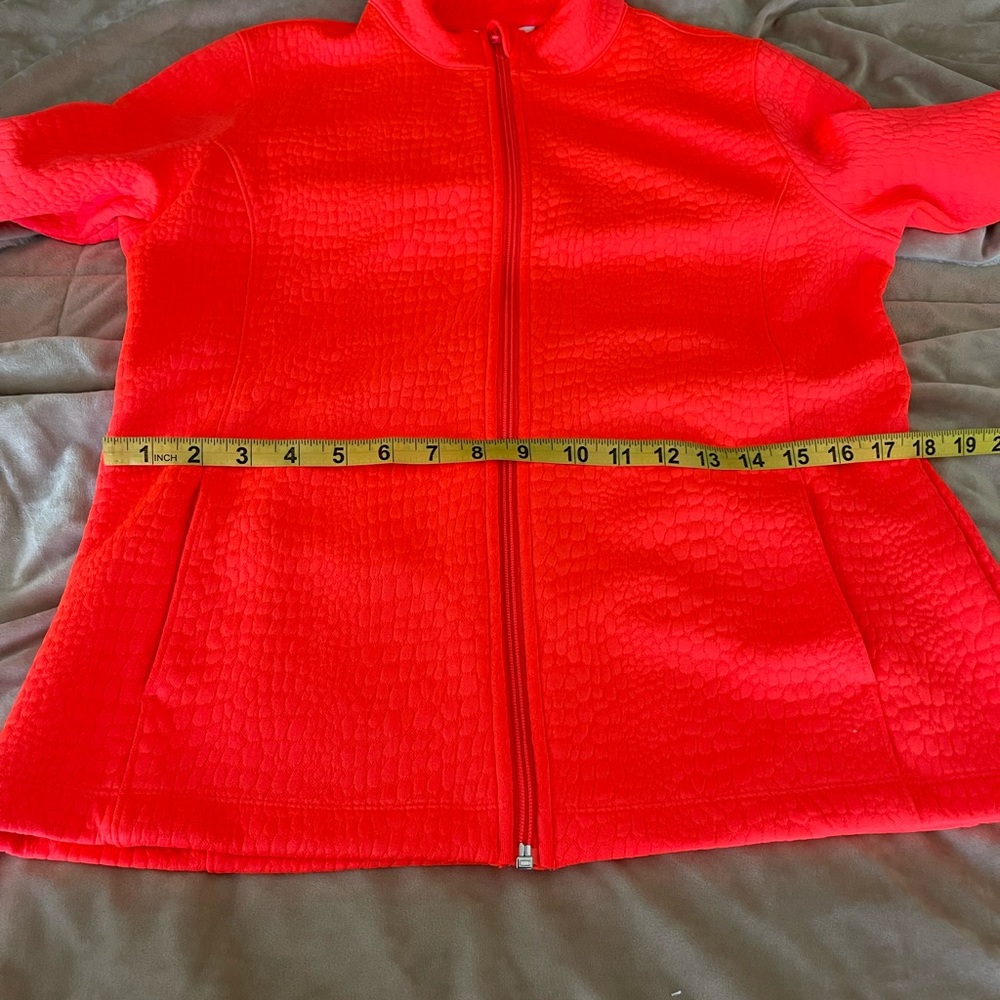 BNWT Lady Hagen essentials long sleeve zip up jacket size M - Picture 8 of 8